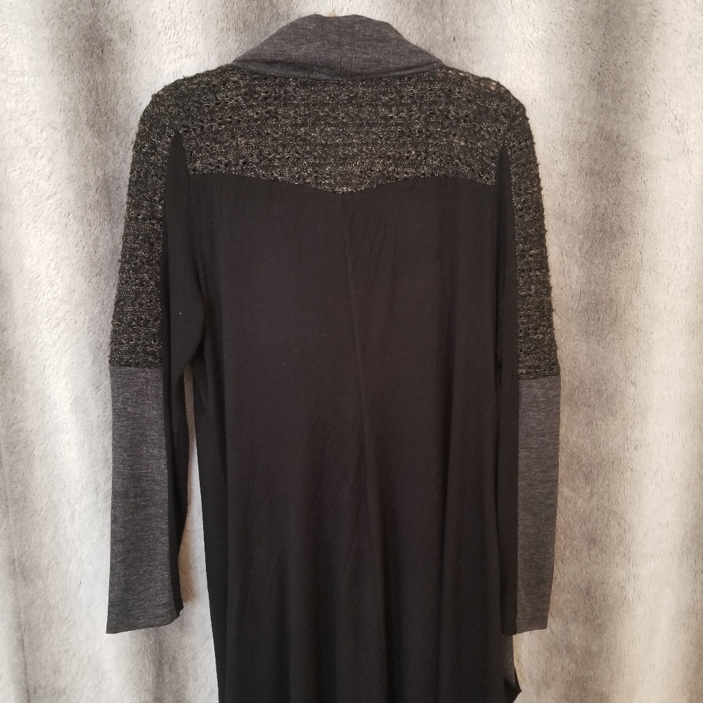 Tunic - Picture 2 of 4